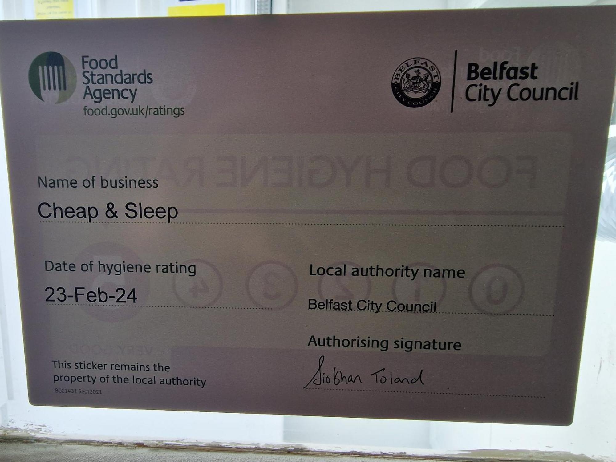 Albergue Aunty Katie'S House, Ni Tourist Board Certified & Located On The Main Oldpark Road To Belfast, With Free Continental Breakfast & Free Ultra Fast Sky Internet, Free Sky Sports & Free Sky Cinema, Self-Check In After 10Pm Gmt Exterior foto