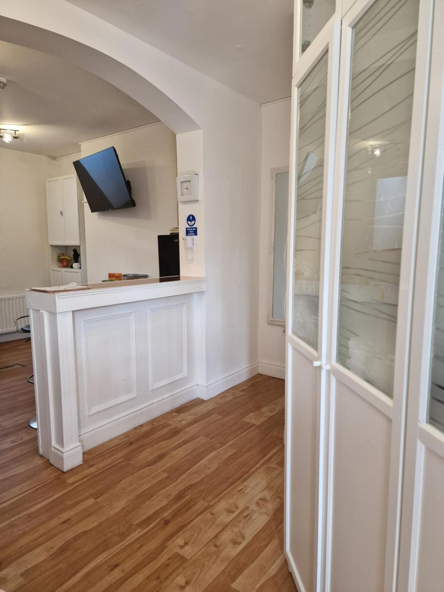 Albergue Aunty Katie'S House, Ni Tourist Board Certified & Located On The Main Oldpark Road To Belfast, With Free Continental Breakfast & Free Ultra Fast Sky Internet, Free Sky Sports & Free Sky Cinema, Self-Check In After 10Pm Gmt Exterior foto
