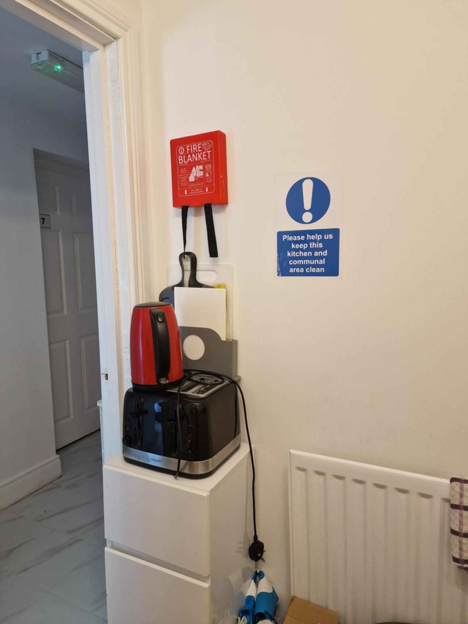 Albergue Aunty Katie'S House, Ni Tourist Board Certified & Located On The Main Oldpark Road To Belfast, With Free Continental Breakfast & Free Ultra Fast Sky Internet, Free Sky Sports & Free Sky Cinema, Self-Check In After 10Pm Gmt Exterior foto