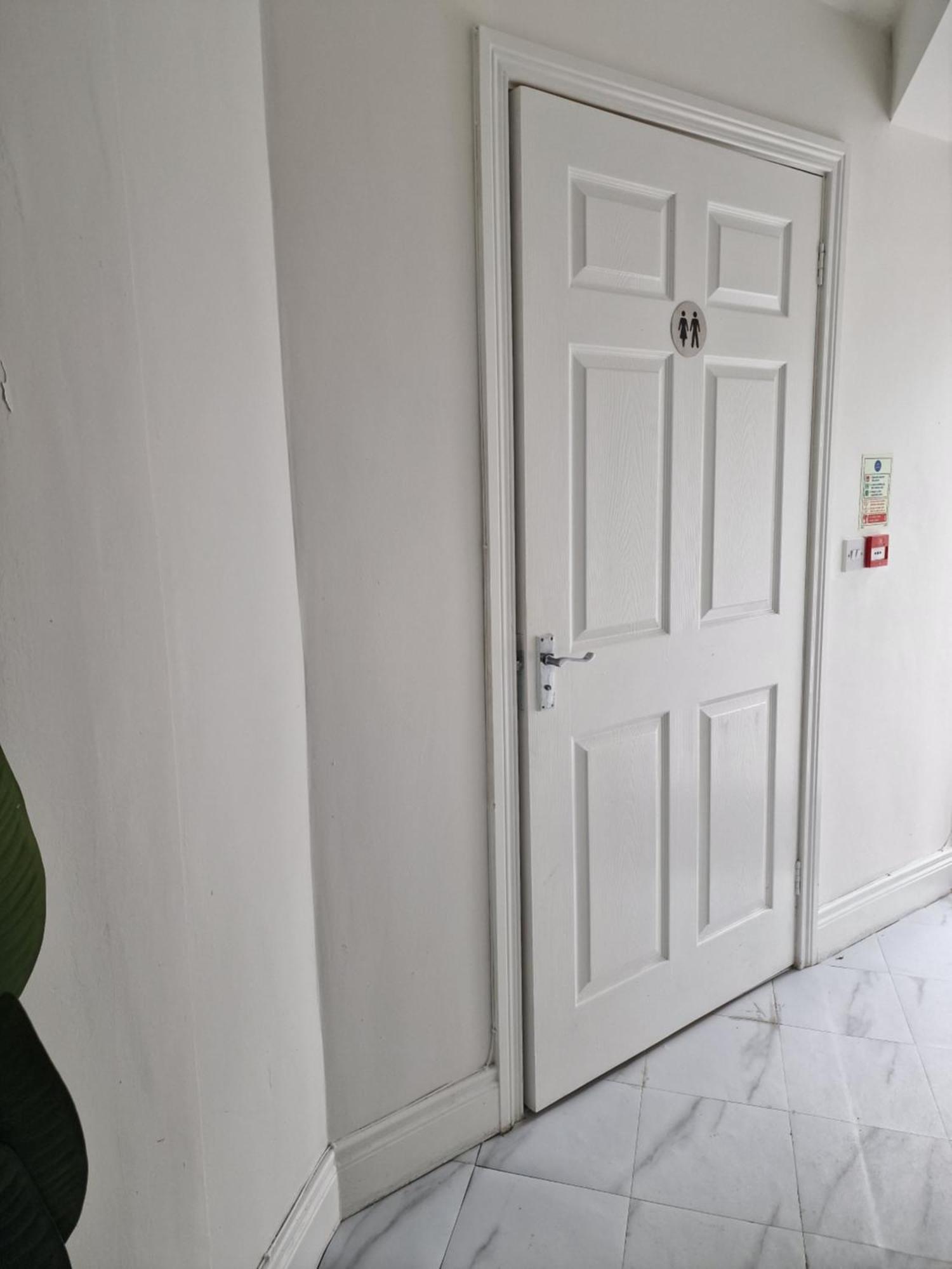 Albergue Aunty Katie'S House, Ni Tourist Board Certified & Located On The Main Oldpark Road To Belfast, With Free Continental Breakfast & Free Ultra Fast Sky Internet, Free Sky Sports & Free Sky Cinema, Self-Check In After 10Pm Gmt Exterior foto