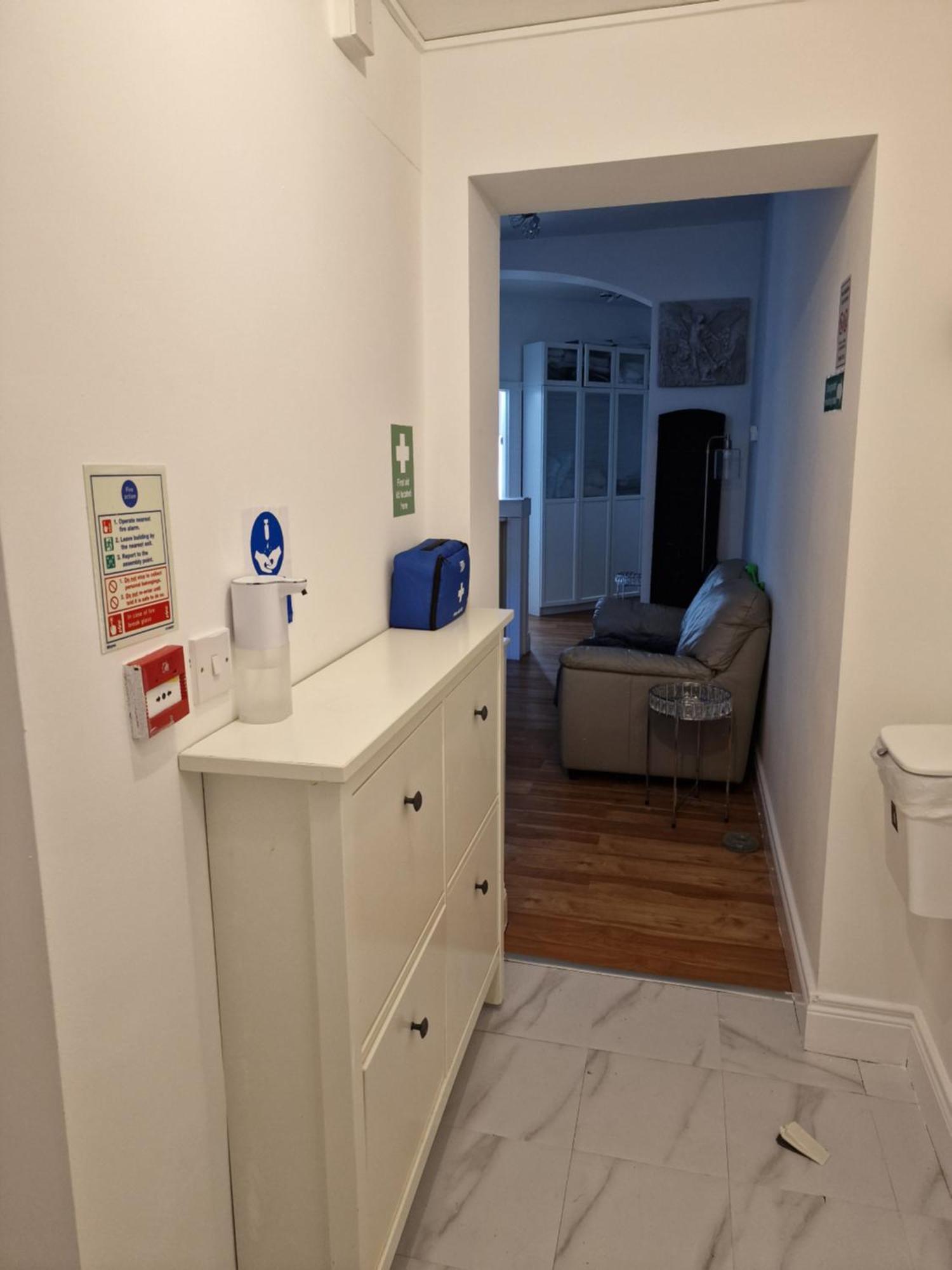 Albergue Aunty Katie'S House, Ni Tourist Board Certified & Located On The Main Oldpark Road To Belfast, With Free Continental Breakfast & Free Ultra Fast Sky Internet, Free Sky Sports & Free Sky Cinema, Self-Check In After 10Pm Gmt Exterior foto