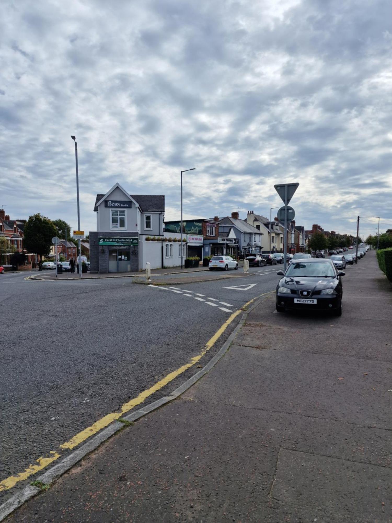 Albergue Aunty Katie'S House, Ni Tourist Board Certified & Located On The Main Oldpark Road To Belfast, With Free Continental Breakfast & Free Ultra Fast Sky Internet, Free Sky Sports & Free Sky Cinema, Self-Check In After 10Pm Gmt Exterior foto