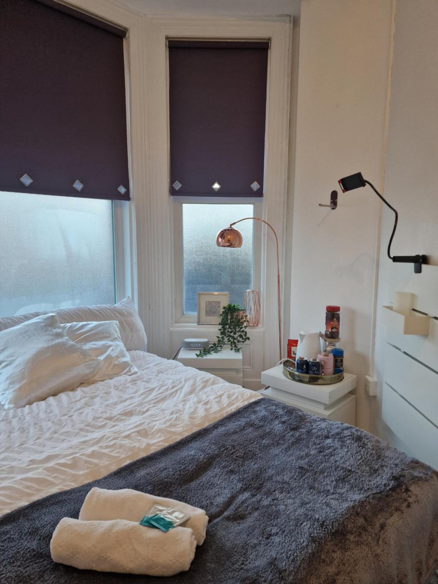 Albergue Aunty Katie'S House, Ni Tourist Board Certified & Located On The Main Oldpark Road To Belfast, With Free Continental Breakfast & Free Ultra Fast Sky Internet, Free Sky Sports & Free Sky Cinema, Self-Check In After 10Pm Gmt Exterior foto